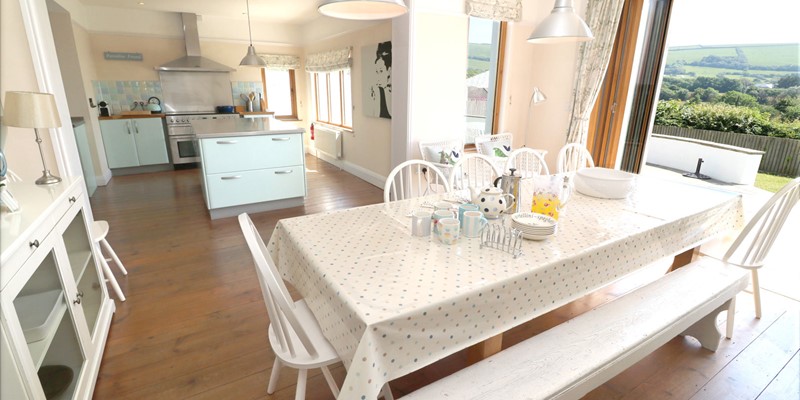 Croyde Holiday Cottages Broad De Table To View