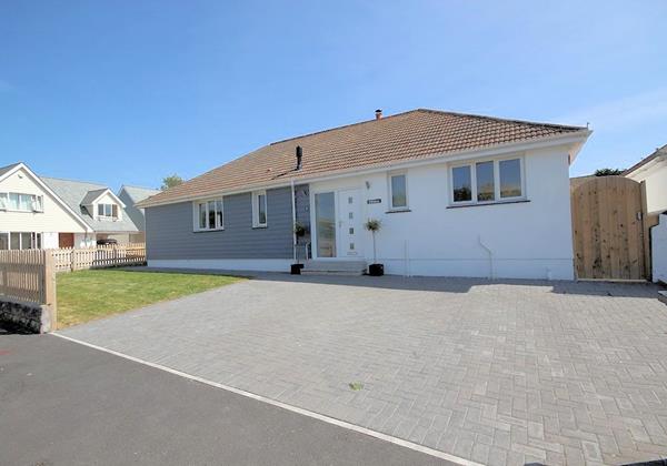 Offshore Croyde Holiday Cottage Short Walking Distance To The Beach