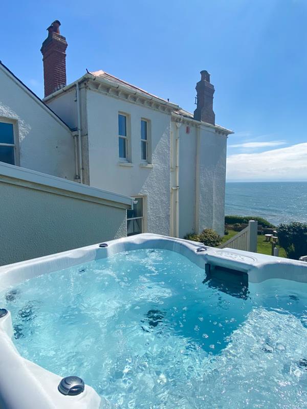 The White House Croyde Holiday Cottages 18 Of 18